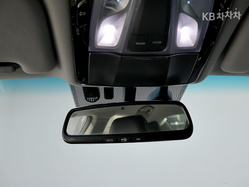 Hyundai Grandeur — miniaturë 16
