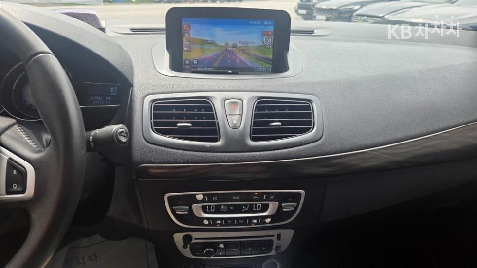 Renault Fluence — miniaturë 6