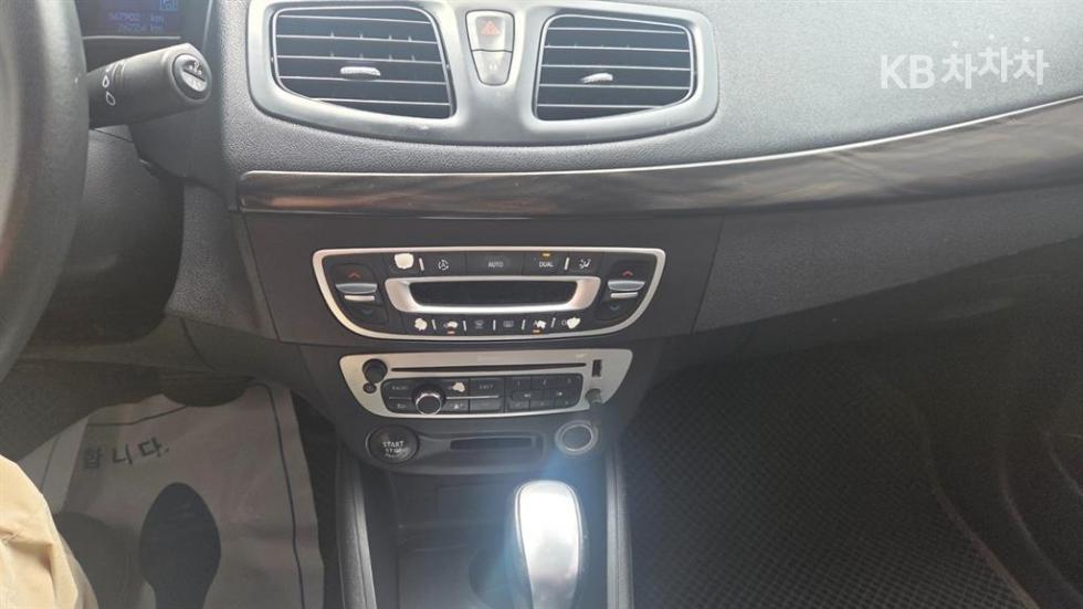 Renault Fluence — miniaturë 9