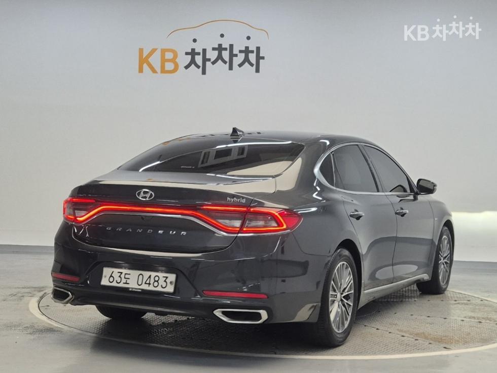 Hyundai Grandeur — miniaturë 3