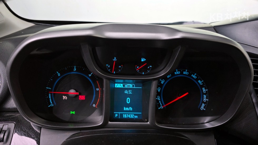 Chevrolet Orlando — miniaturë 8