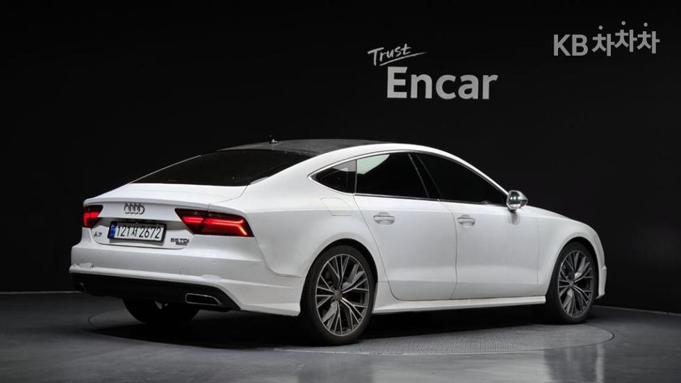 Audi A7 — miniaturë 2