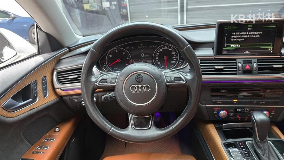 Audi A7 — miniaturë 13