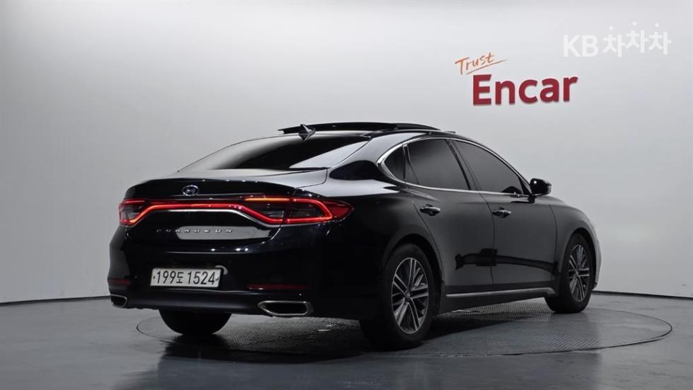 Hyundai Grandeur — miniaturë 2