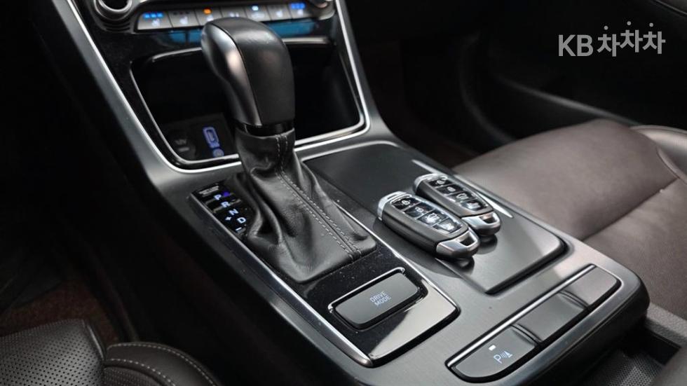 Hyundai Grandeur — miniaturë 9
