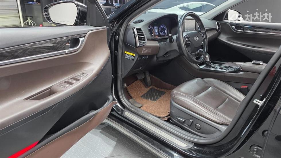 Hyundai Grandeur — miniaturë 10