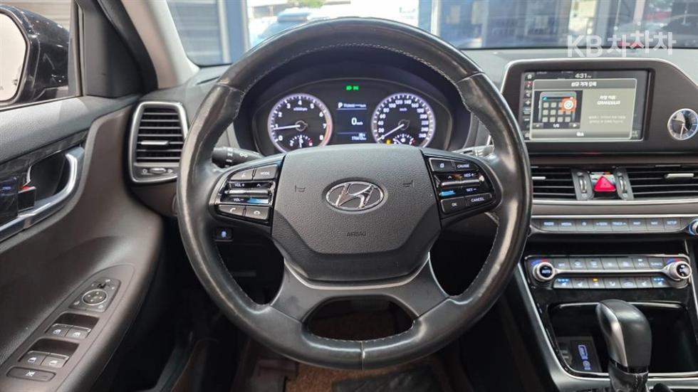 Hyundai Grandeur — miniaturë 13
