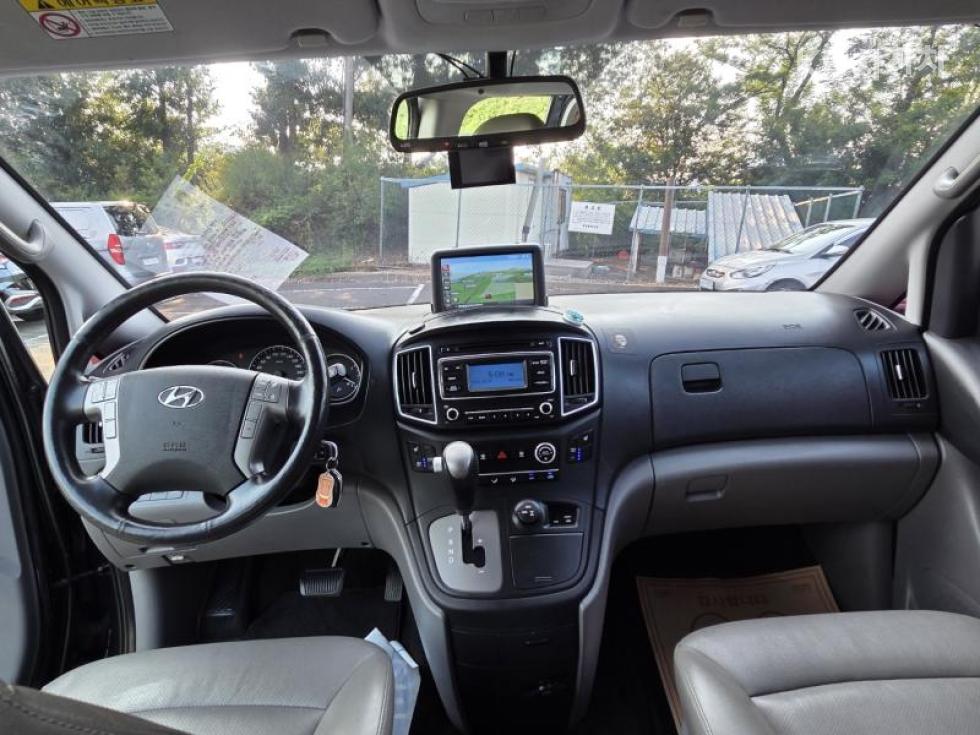 Hyundai Starex — miniaturë 6