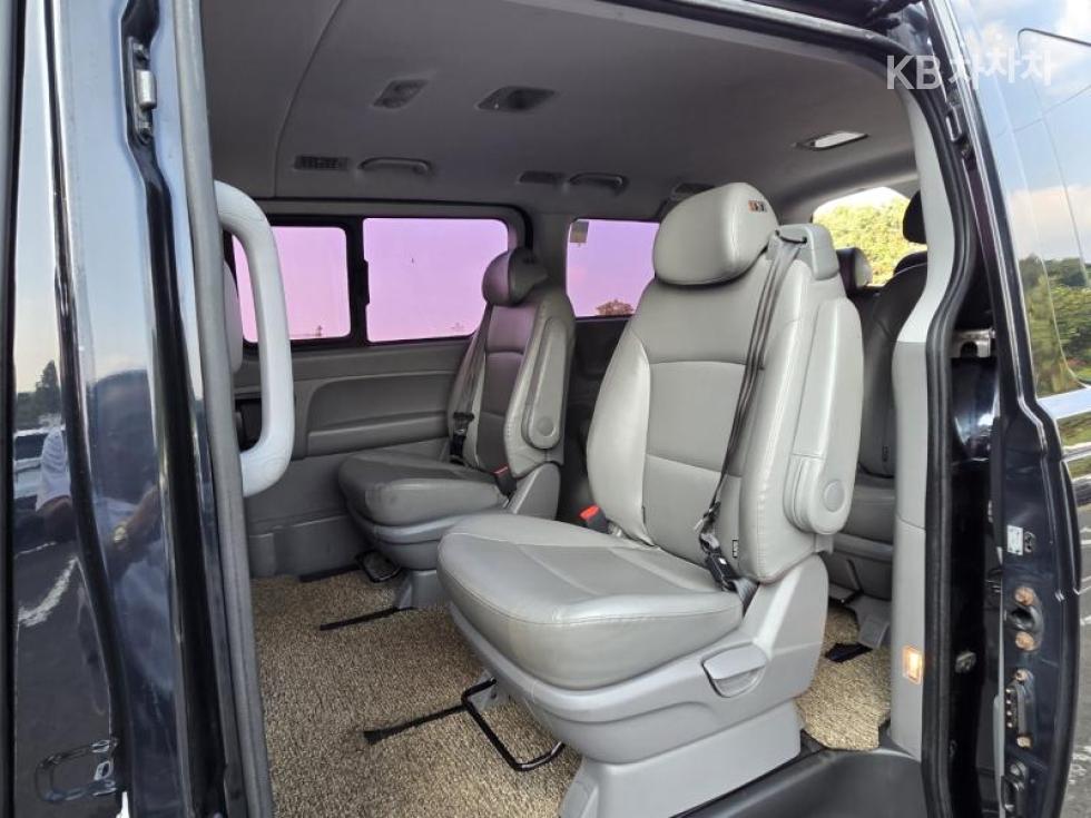 Hyundai Starex — miniaturë 11