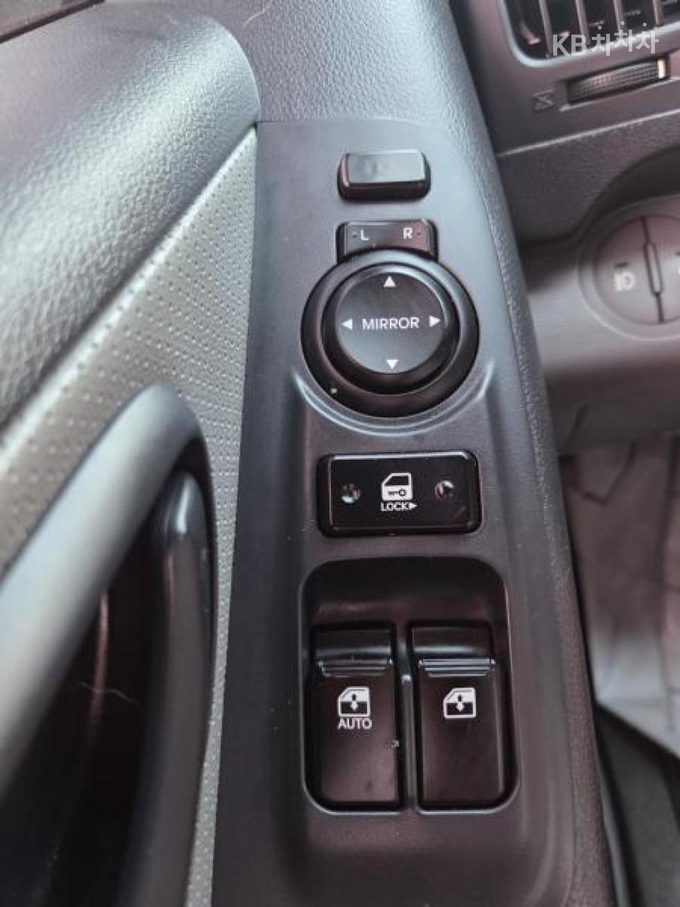Hyundai Starex — miniaturë 19