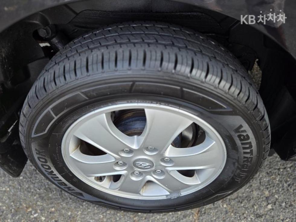 Hyundai Starex — miniaturë 23