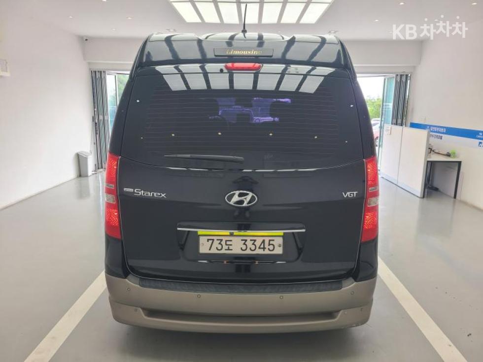 Hyundai Starex — miniaturë 3
