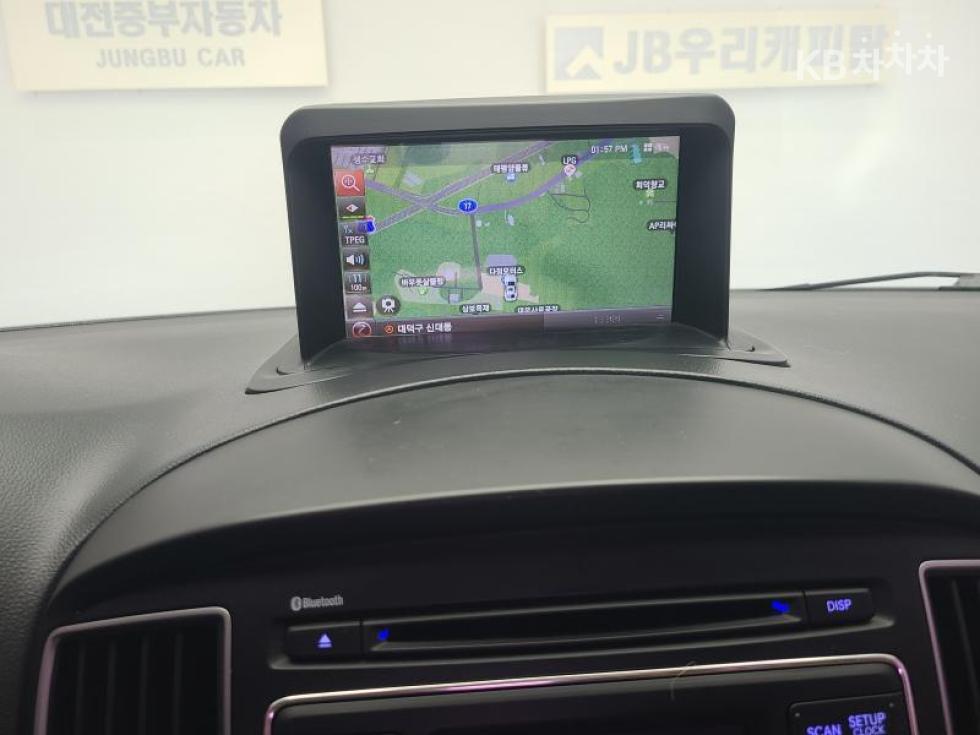 Hyundai Starex — miniaturë 5