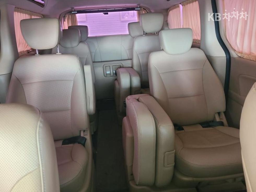 Hyundai Starex — miniaturë 18