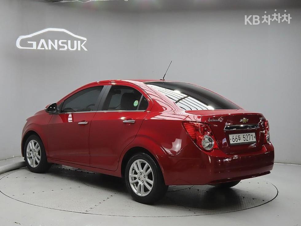Chevrolet Aveo — miniaturë 3