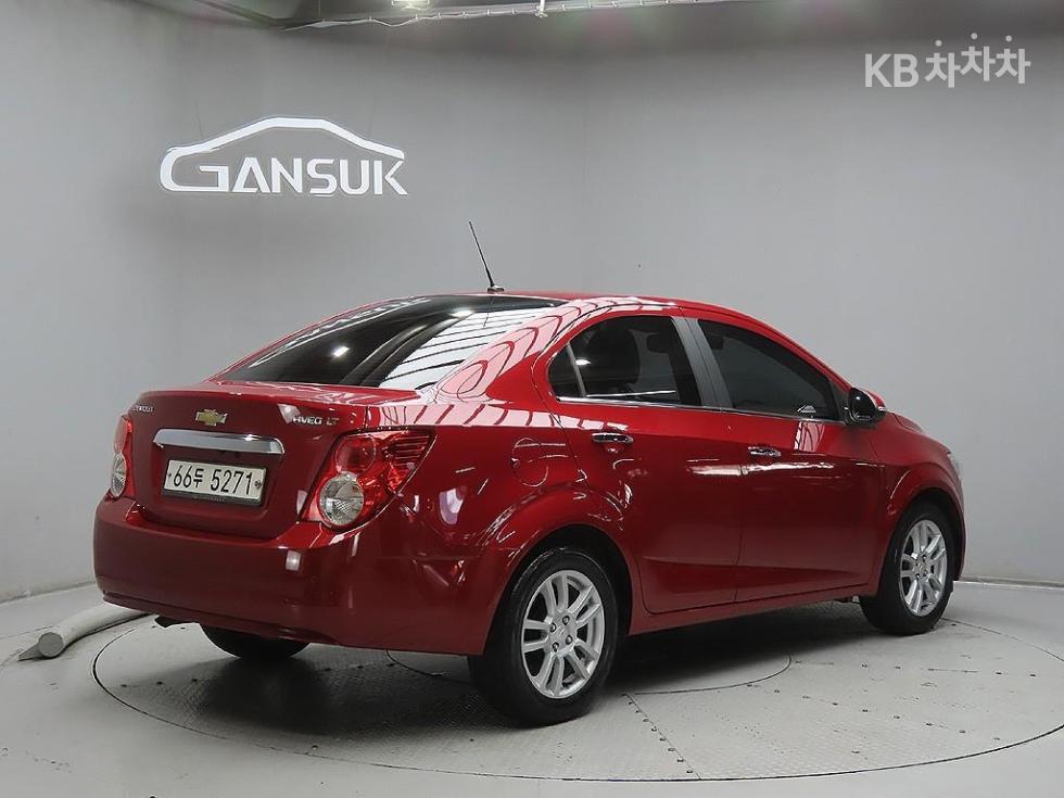 Chevrolet Aveo — miniaturë 4