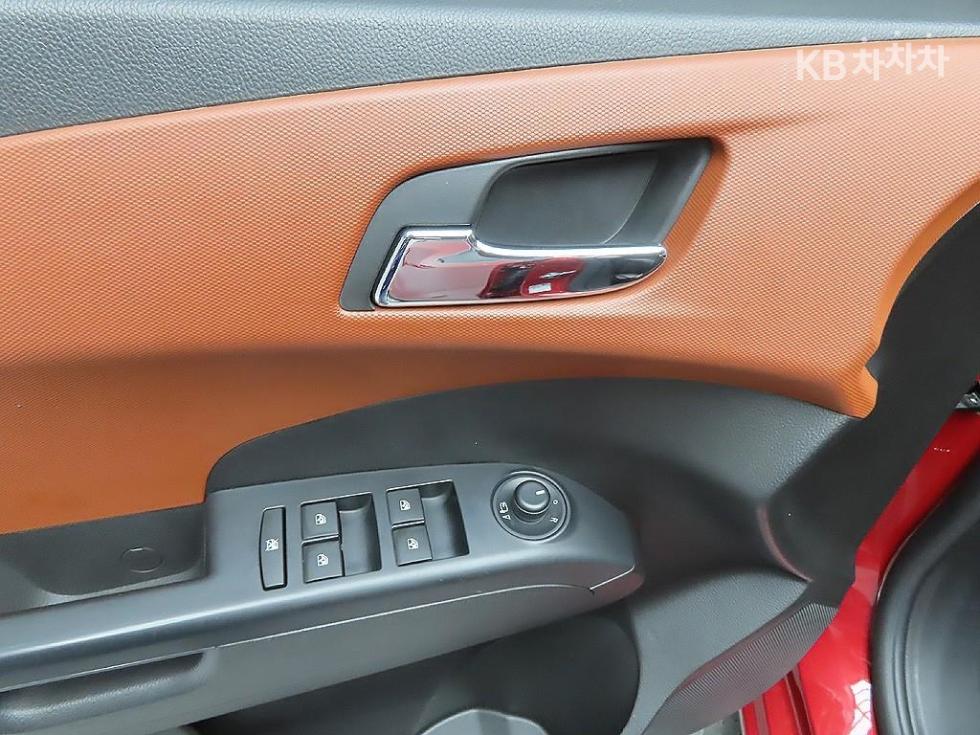 Chevrolet Aveo — miniaturë 12