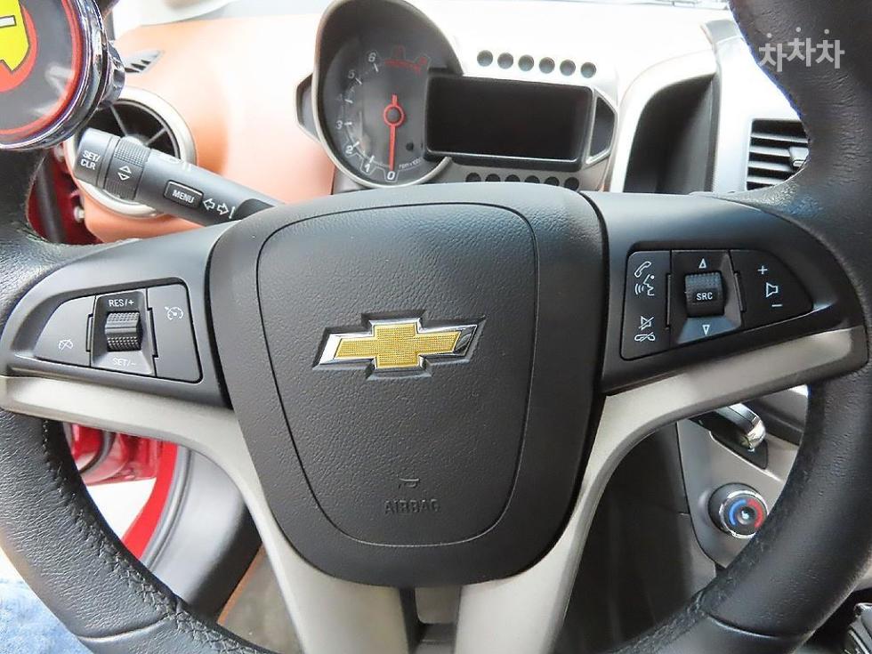 Chevrolet Aveo — miniaturë 16