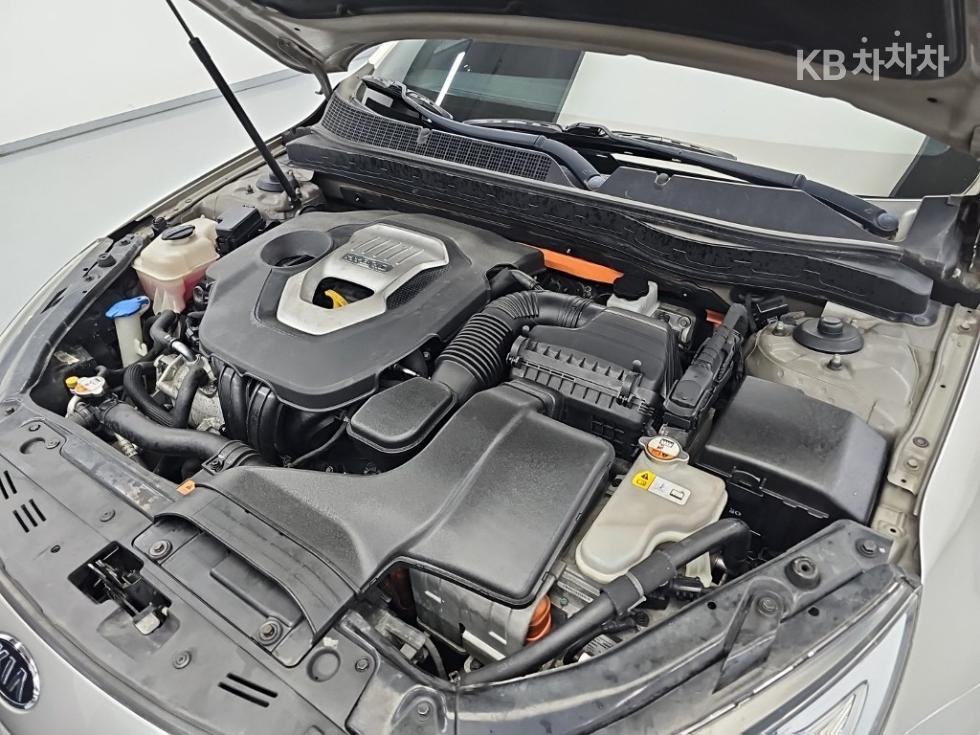 Kia K5 — miniaturë 5