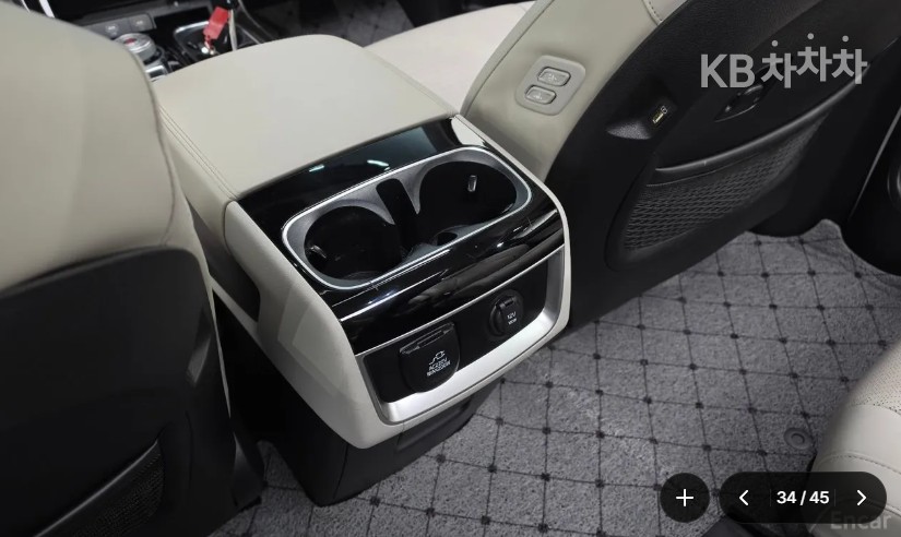 Kia Carnival — miniaturë 27