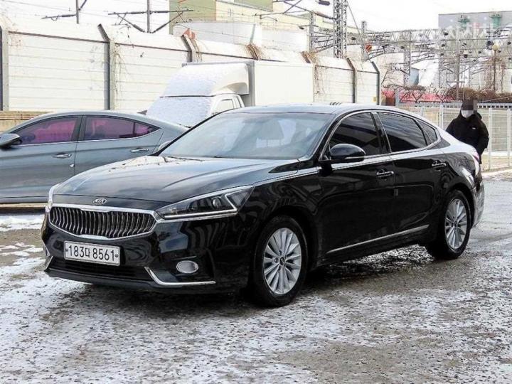 Kia K7 — miniaturë 2