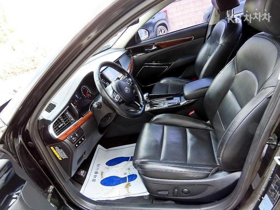 Kia K7 — miniaturë 5