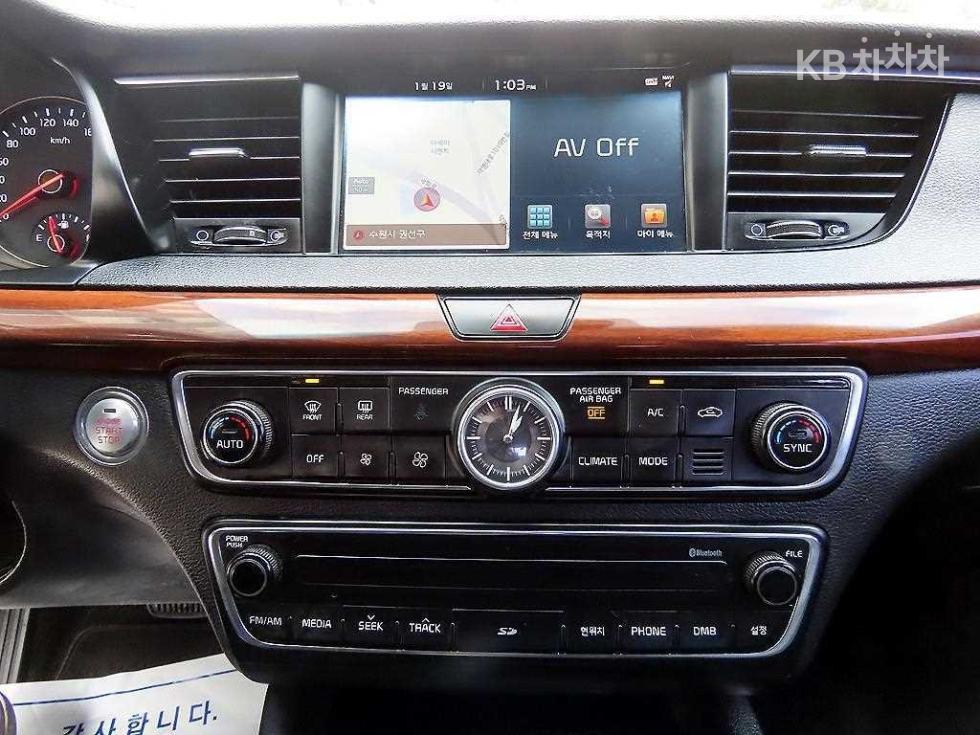 Kia K7 — miniaturë 13