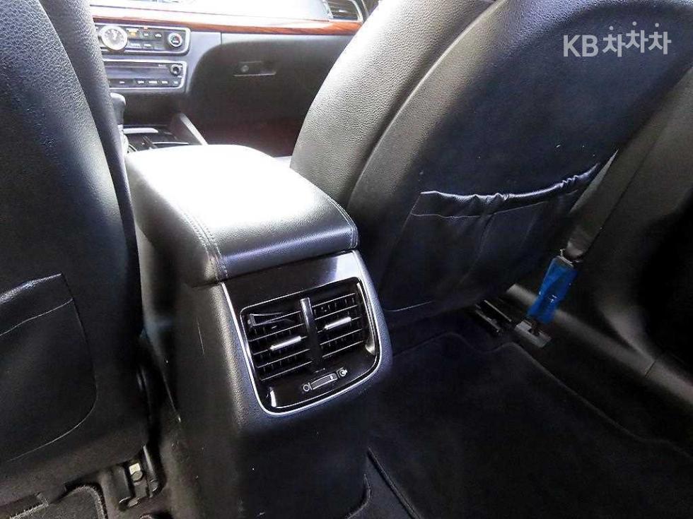 Kia K7 — miniaturë 18