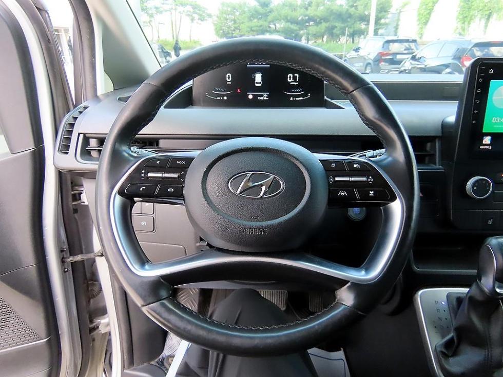 Hyundai Staria — miniaturë 8