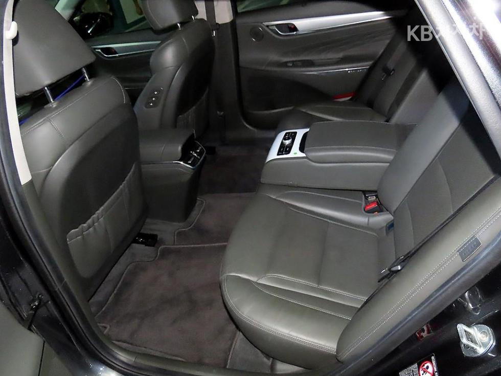 Hyundai Grandeur — miniaturë 7