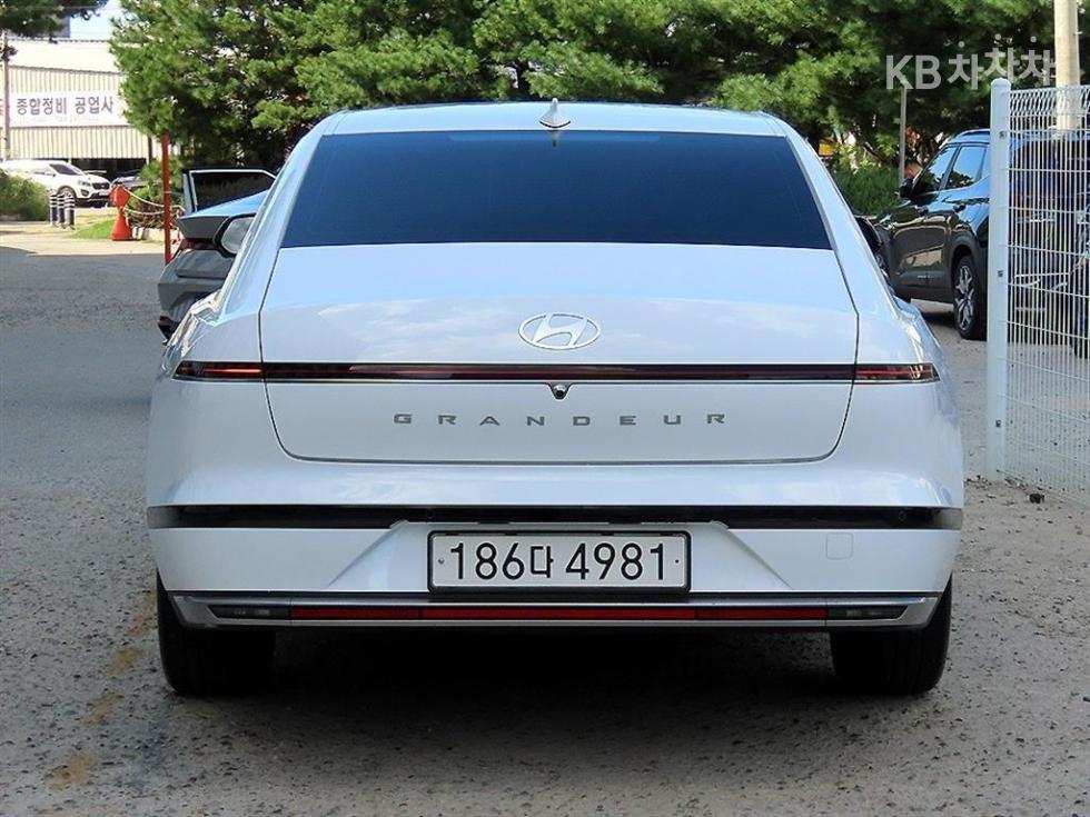 Hyundai Grandeur — miniaturë 4