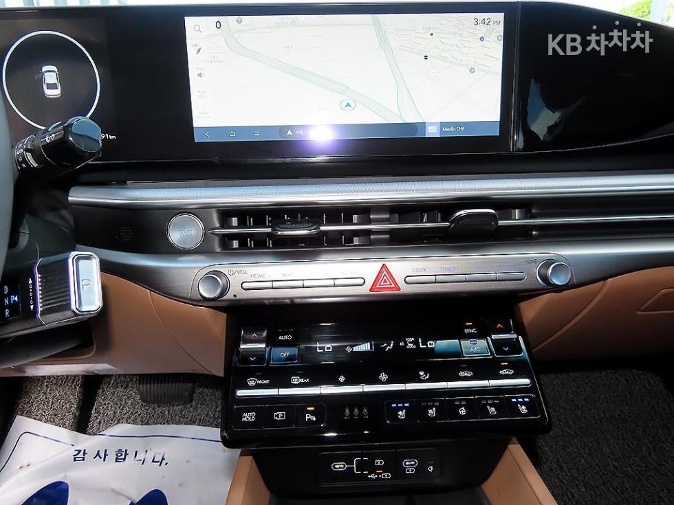 Hyundai Grandeur — miniaturë 12