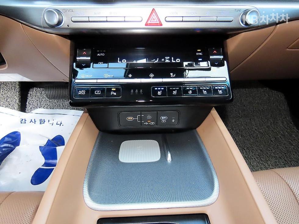 Hyundai Grandeur — miniaturë 13