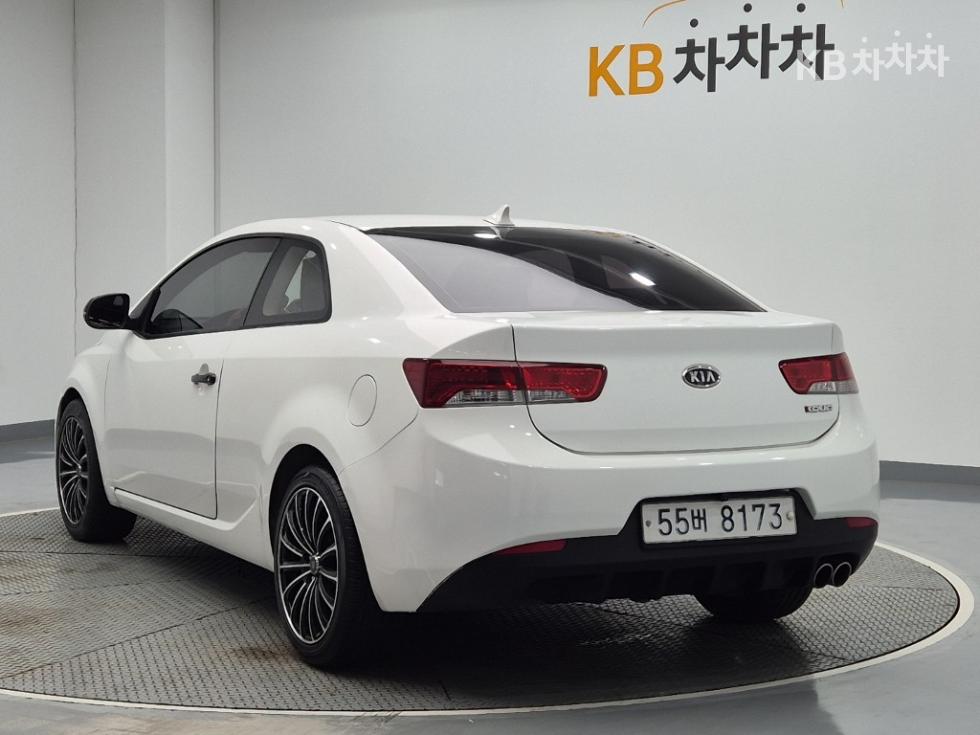Kia Forte — miniaturë 2