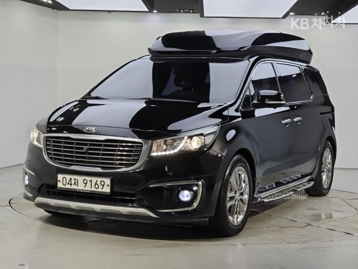 Kia Carnival 9인승 2.2 디젤 하이리무진 프레스티지 하이루프 — foto 1