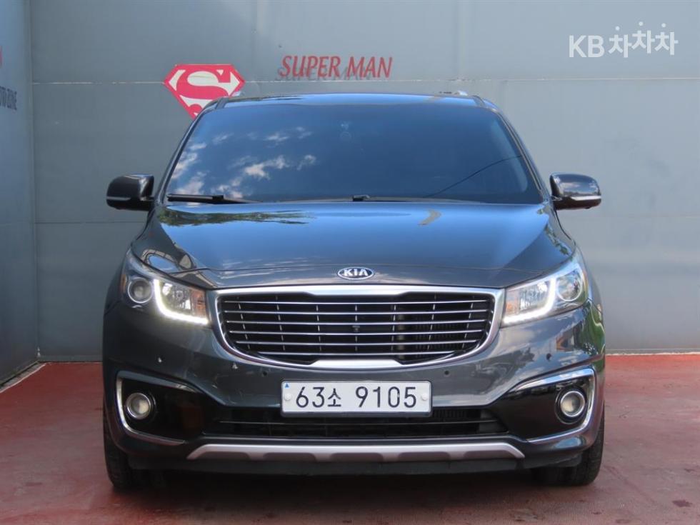 Kia Carnival — miniaturë 2