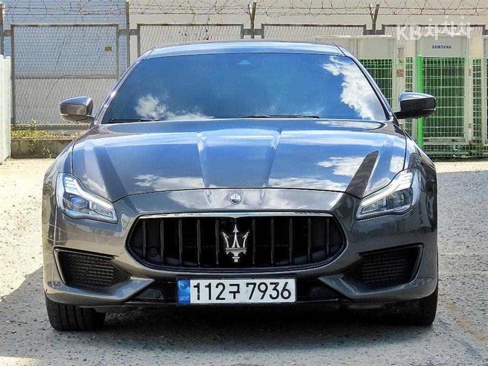 Maserati Кватропорте