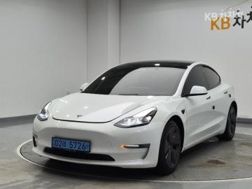 Tesla Model 3 long range — foto 1