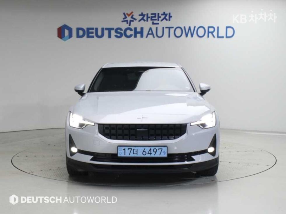 Polestar 2 — miniaturë 3
