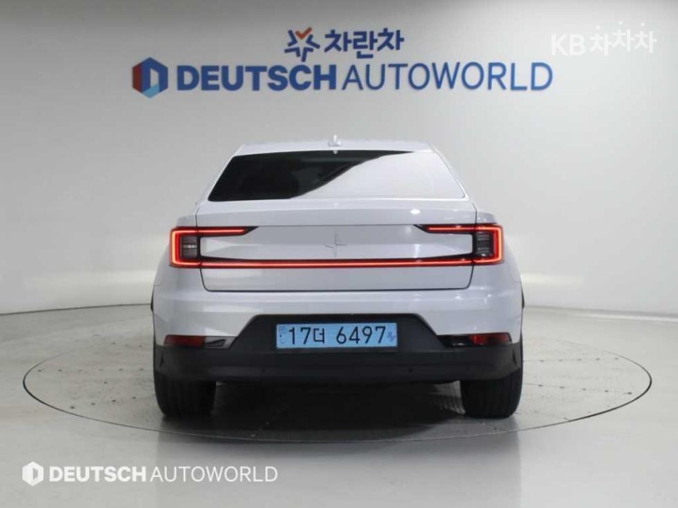 Polestar 2 — miniaturë 4