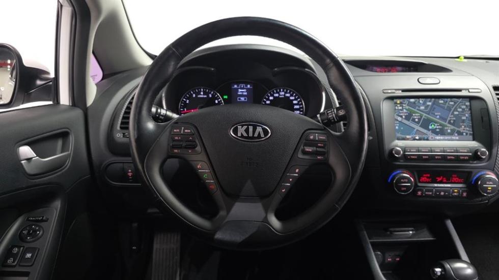 Kia K3 — miniaturë 12
