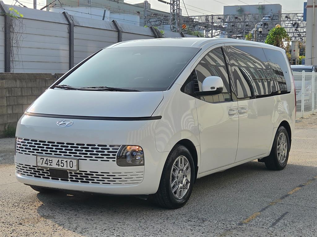 Hyundai Staria — miniaturë 2