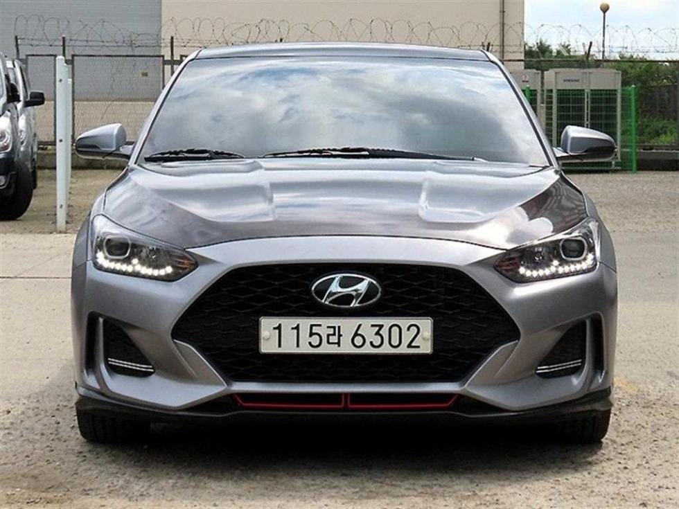 Hyundai Veloster