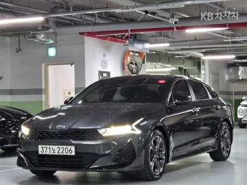 Kia K5 2.0 Prestige — foto 1