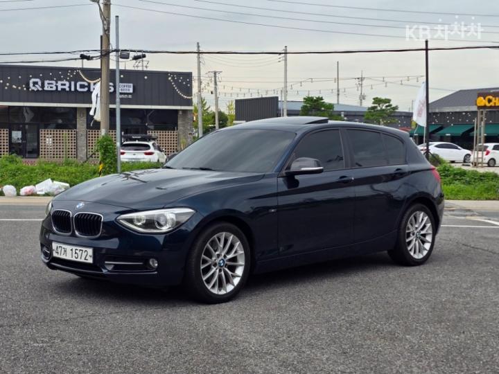 BMW 1 Series 118d  sports line f20(15~) — foto 1
