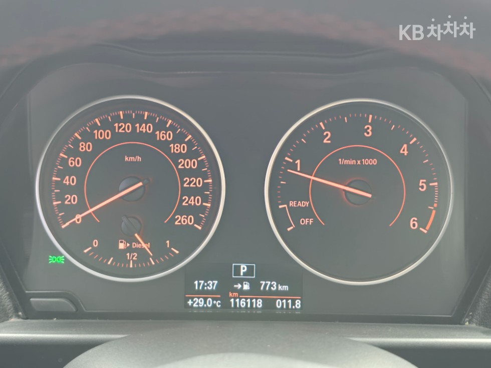 BMW 1 Series — miniaturë 21