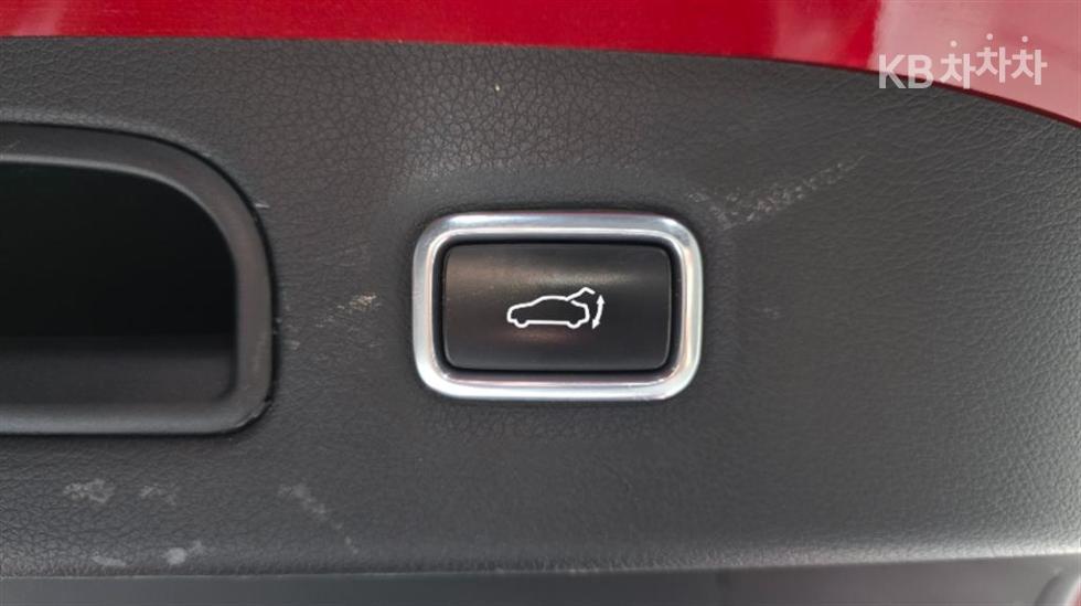 Kia Stinger — miniaturë 16