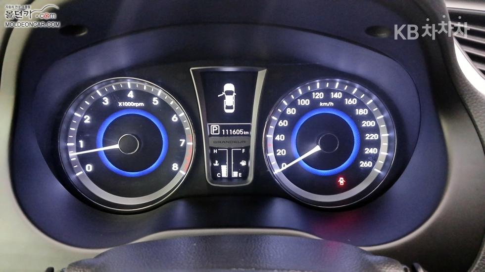 Hyundai Grandeur — miniaturë 5