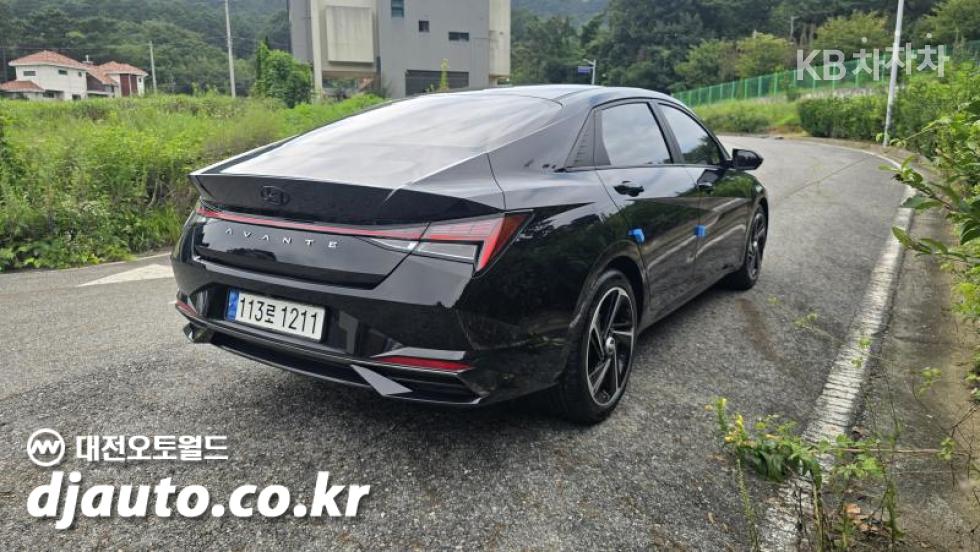 Hyundai Avante — miniaturë 2