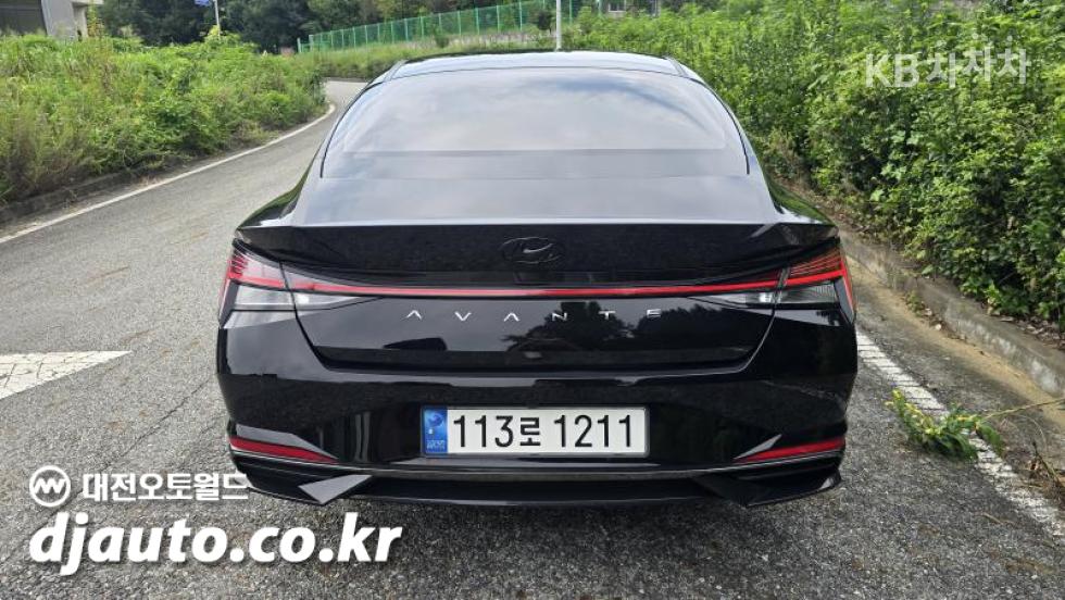 Hyundai Avante — miniaturë 4